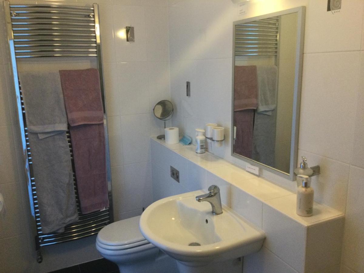 ميلوم Hh Accommodation المظهر الخارجي الصورة